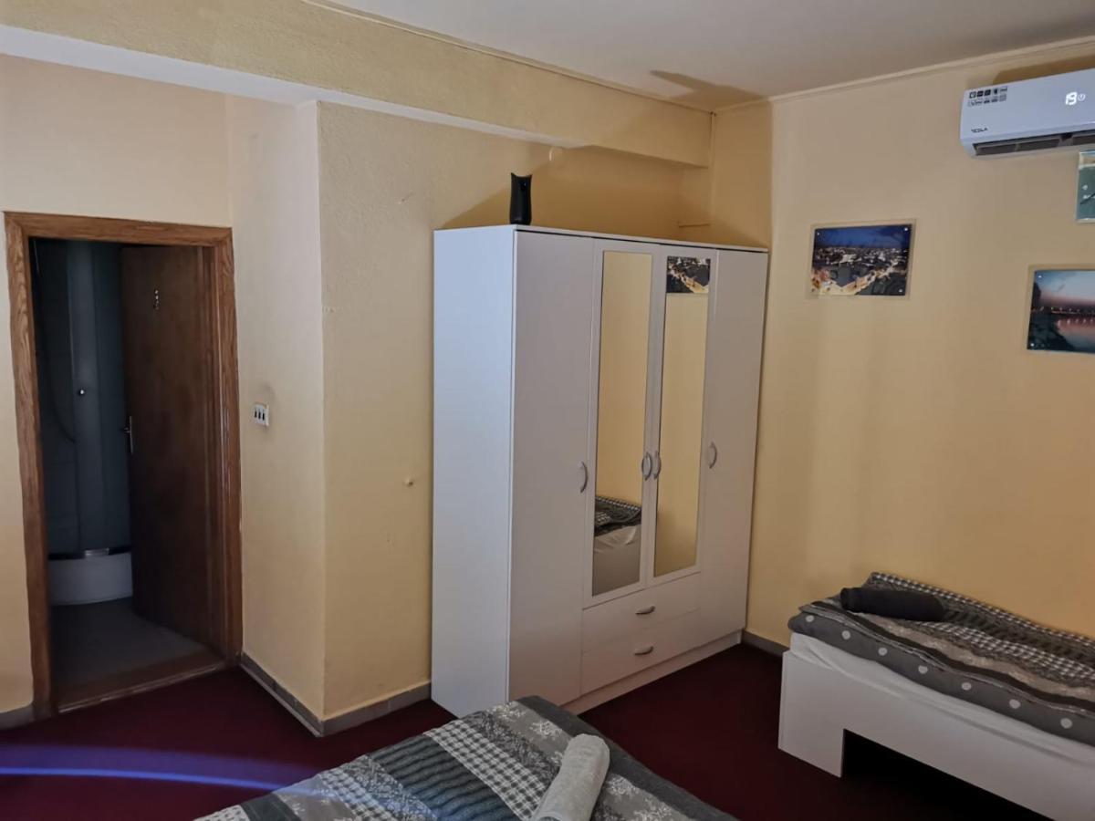 Apartman Nik-Rom Bosanska Gradiska Εξωτερικό φωτογραφία
